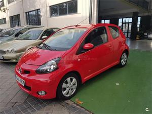 TOYOTA Aygo 1.0 VVTi Connect 3p.