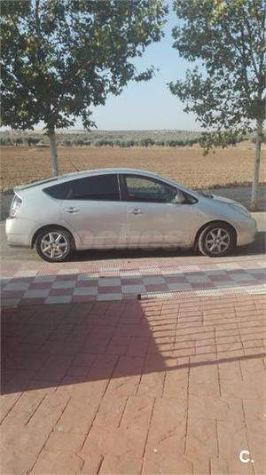 TOYOTA Prius 1.5 VVTi HSD 5p.