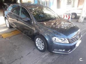 VOLKSWAGEN Passat 2.0 TDI 140cv Business Advance Navi BMT