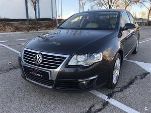 VOLKSWAGEN Passat 2.0 TDI 170cv DPF DSG Highline 4p.