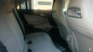 MERCEDES-BENZ Clase CLA CLA 200 CDI Urban 4p.