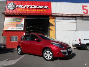 RENAULT Scenic Emotion V p.