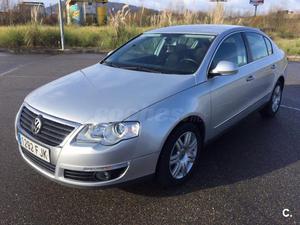 VOLKSWAGEN Passat 2.0 TDI 140cv DPF Advance 4p.