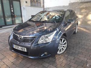 TOYOTA Avensis 150D Executive AutoDrive Cross Sport 5p.