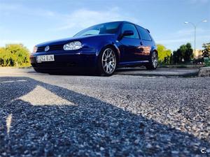 VOLKSWAGEN Golf 1.9 TDi Highline 115CV 3p.