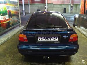 FORD Mondeo MONDEO FAMILIAR 1.8 TD GLX 5p.