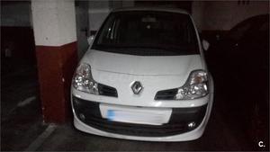 RENAULT Grand Modus Dynamique v 75 eco2 5p.