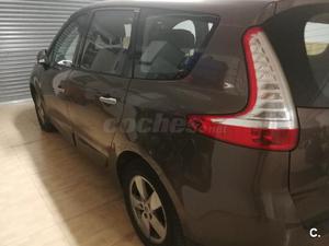 RENAULT Grand Scenic Dynamique 1.9dCi 130cv 7 plazas 5p.