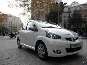 TOYOTA Aygo 1.0 VVTi Connect 5p.