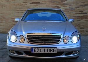 MERCEDES-BENZ Clase E E 200 K CLASSIC 4p.