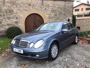 MERCEDES-BENZ Clase E E 200 K ELEGANCE 4p.