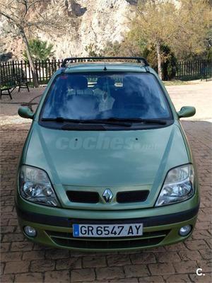 RENAULT Mégane SCENIC RXE 1.9DCI 5p.