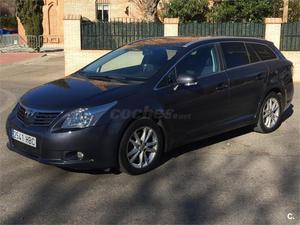 TOYOTA Avensis 2.0 D4D Advance Cross Sport 5p.