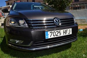 VOLKSWAGEN Passat Variant 2.0 TDI 140 Advance BMotion Tech