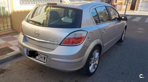 OPEL Astra 1.9 CDTi Cosmo 120 CV 5p.