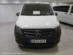 SE VENDE MERCEDES-BENZ VITO FURG�N 111CDI LARGA - JA�N -