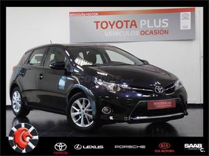 TOYOTA Auris 130 Active 5p.