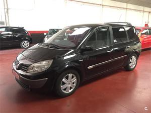 RENAULT Grand Scenic Luxe Privilege 1.9dCi EU4 5p.