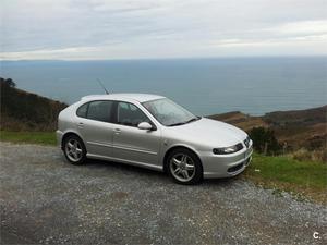 SEAT Leon 1.8T 20V SPORT FORMULA RACING 5p.