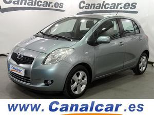 TOYOTA Yaris 1.3 VVTi Sol 5p.