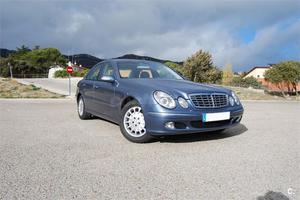 MERCEDES-BENZ Clase E E 200 K ELEGANCE 4p.