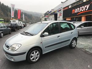 RENAULT Scenic CONFORT DYNAMIQUE 1.9DCI 5p.