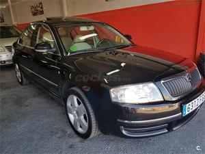 SKODA Superb 1.8 T Elegance 4p.