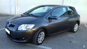 TOYOTA Auris 1.4 D4D Auris 3p.