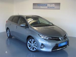 TOYOTA Auris Hybrid Advance Touring Sports 5p.