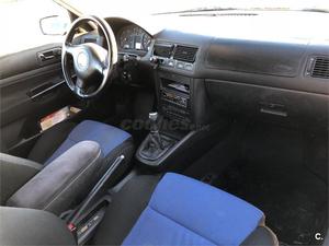 VOLKSWAGEN Golf 1.9 TDi 25 Aniversario 110CV 3p.