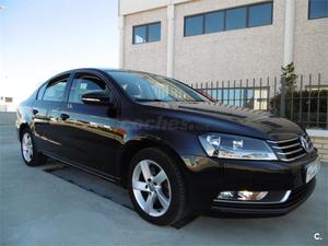 VOLKSWAGEN Passat 1.6 TDI 105cv Business Advance Navi BMT