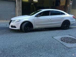 VOLKSWAGEN Passat CC 2.0 TSI 200cv DSG 4p.