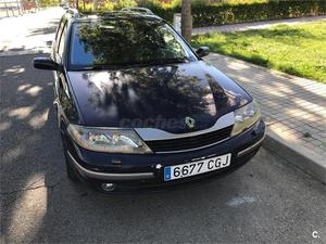 RENAULT Laguna GRAND TOUR PRIVILEGE 2.2dCi 5p.