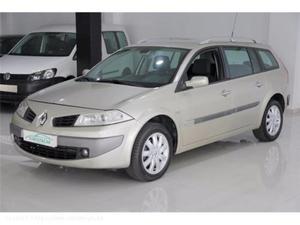 RENAULT MéGANE EN VENTA EN NAVALMORAL DE LA MATA (CáCERES)