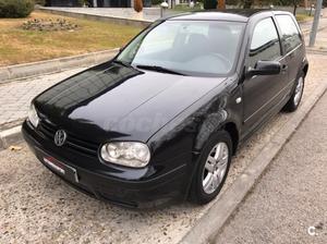 VOLKSWAGEN Golf 1.9 TDi Advance 100CV 3p.