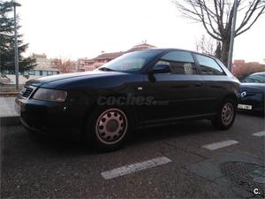 AUDI A3 1.8 AMBIENTE 3p.