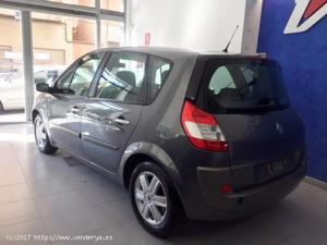 RENAULT SCENIC SCéNIC II 1.9DCI CONFORT EXPRESSION -