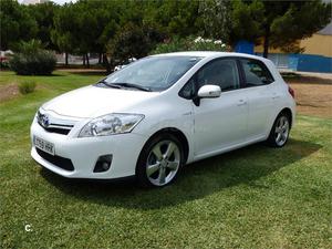 TOYOTA Auris 1.8 Hibrido Advance 5p.