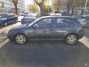 VOLKSWAGEN Golf 1.9 TDi Advance 110CV 3p.