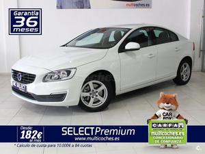 VOLVO S D3 Kinetic 4p.