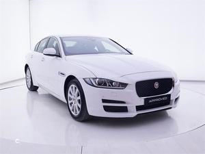 JAGUAR XE 2.0 AJ200D Diesel RWD 132kW XEPure 4p.