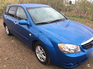 KIA Cerato 2.0 DOHC 5p.