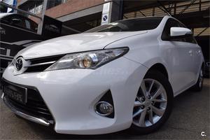 TOYOTA Auris 120D Advance 5p.