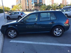 VOLKSWAGEN Golf 1.6 Conceptline 105CV 5p.