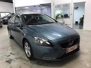 VOLVO V D3 Momentum 5p.