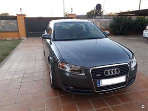 AUDI A4 2.0 TDI 140cv multitronic 4p.