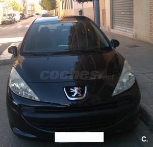 PEUGEOT 207 Confort 1.4 HDI 70 5p.