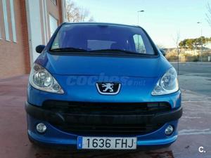 PEUGEOT  Sporty 2Tronic 3p.