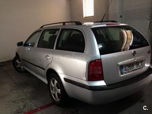 SKODA Octavia 1.9 TDi Elegance Combi 110CV 5p.