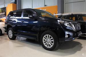 TOYOTA Land Cruiser 3.0 D4D VX AUTO 5p.